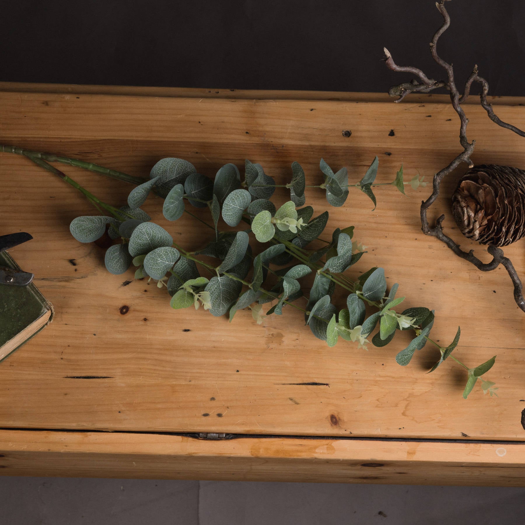 Natural Green Eucalyptus Spray